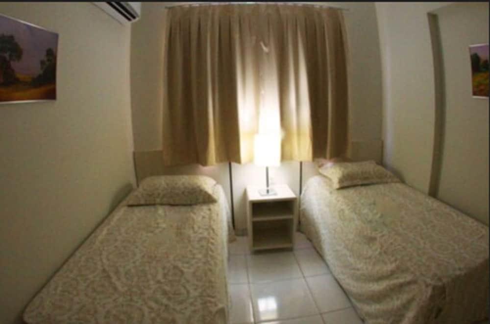 Aparthotel Golden Dolphin Caldas Novas Esterno foto