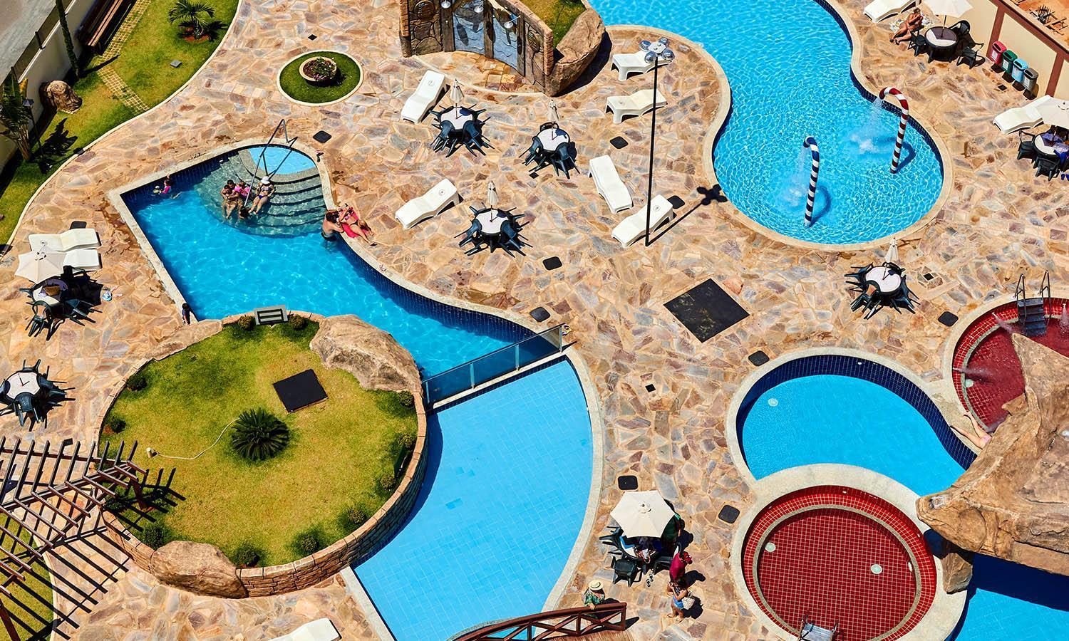 Aparthotel Golden Dolphin Caldas Novas Esterno foto